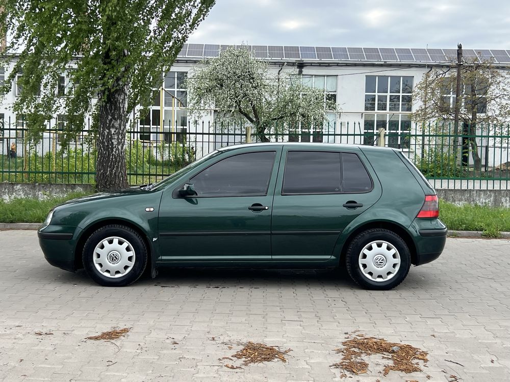 Volkswagen Golf 4