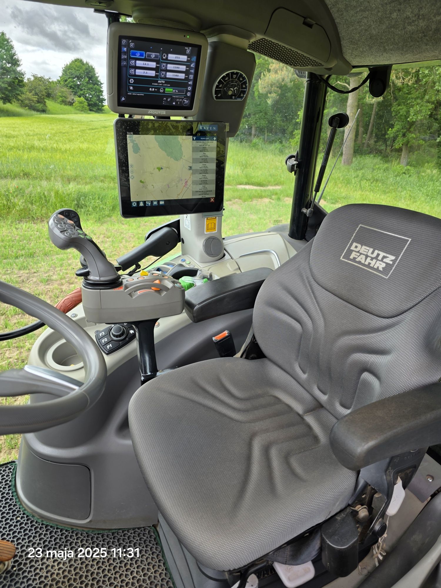 Ciągnik Deutz Fahr 6120 TTV