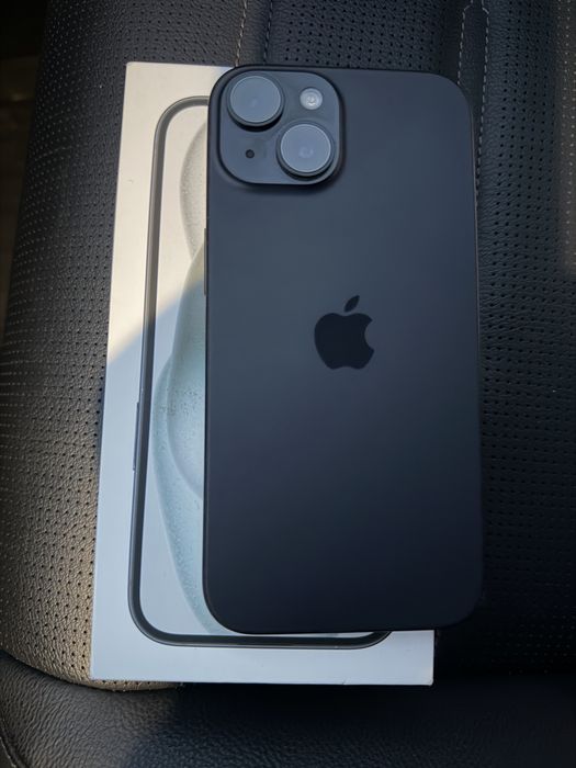 iPhone 15 czarny