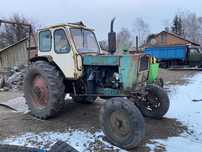 Трактор ЮМЗ 6 +причіп до нього