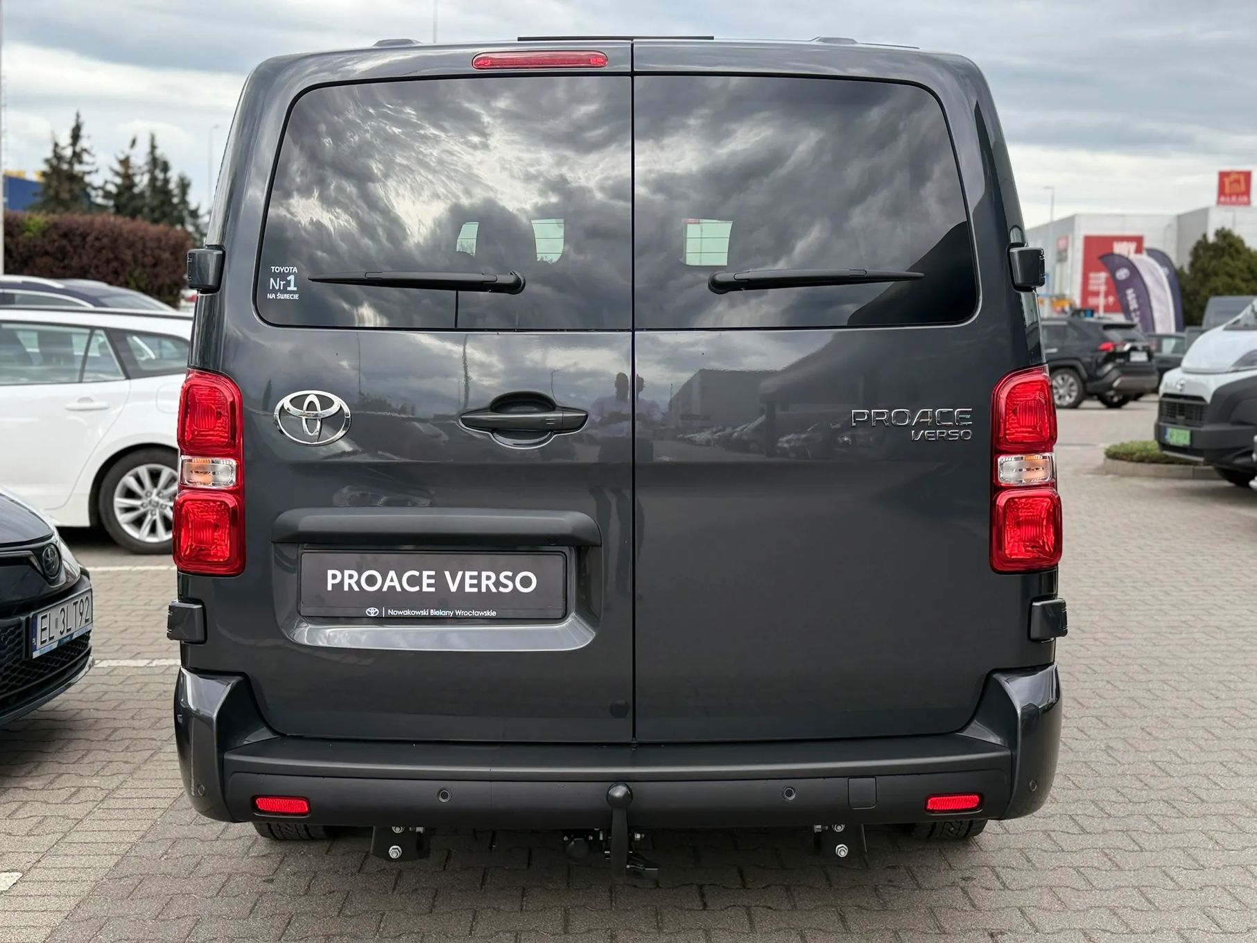 Toyota Proace Verso Long Business | 2.0 144KM MT6 | OD RĘKI | POLIFTOWY