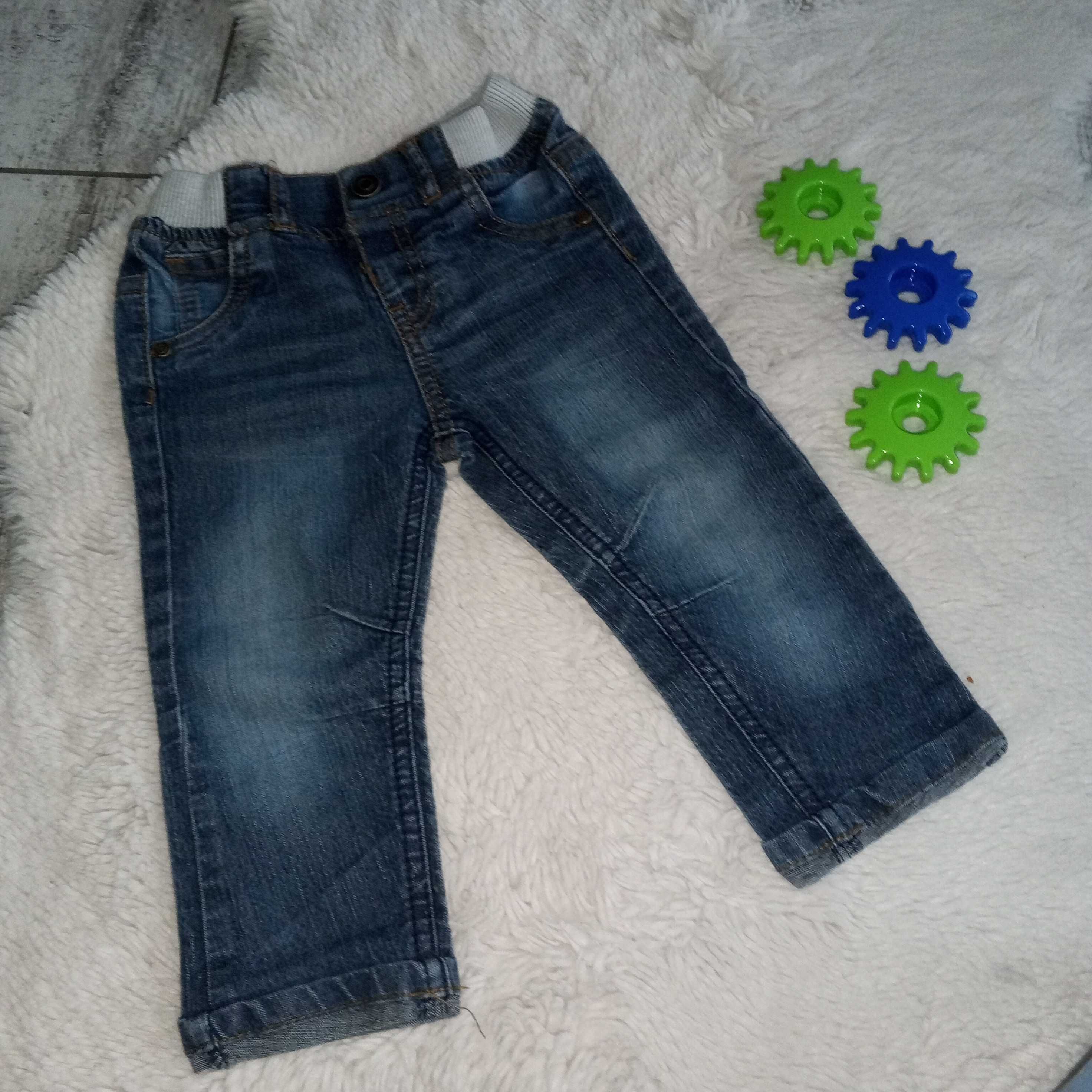 Jeansy denim chłopięce na gumce F&F 80 spodnie długie dżinsy
