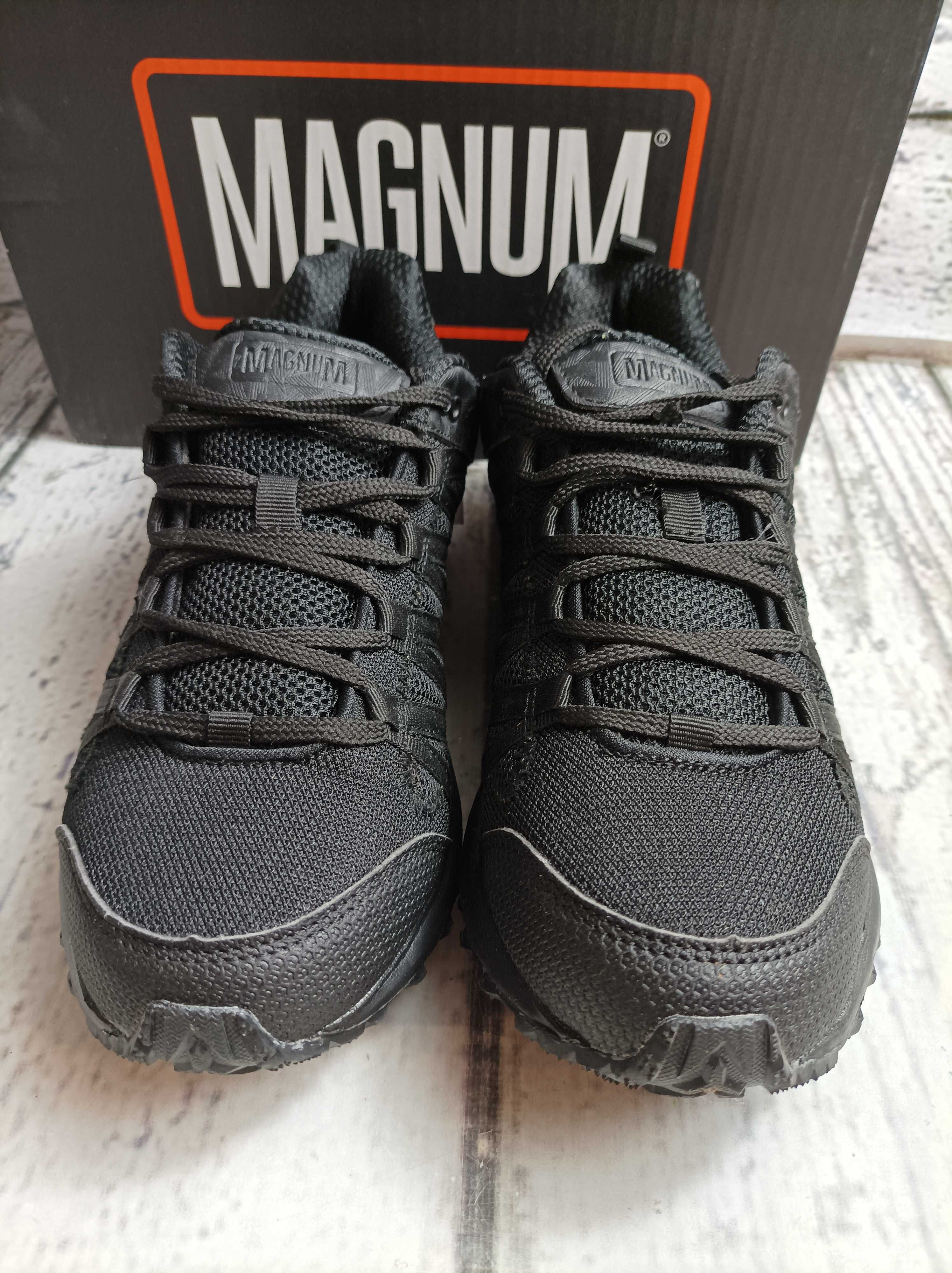 Buty sportowe męskie trekkingowe Magnum r. 42 (K527)