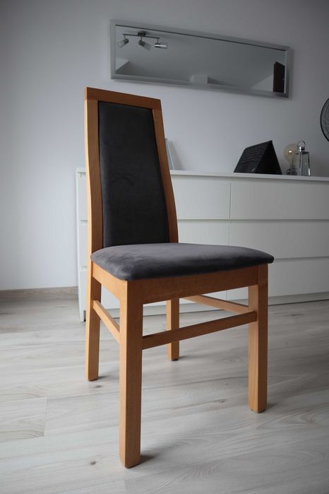 Krzesła - komplet 8 sztuk