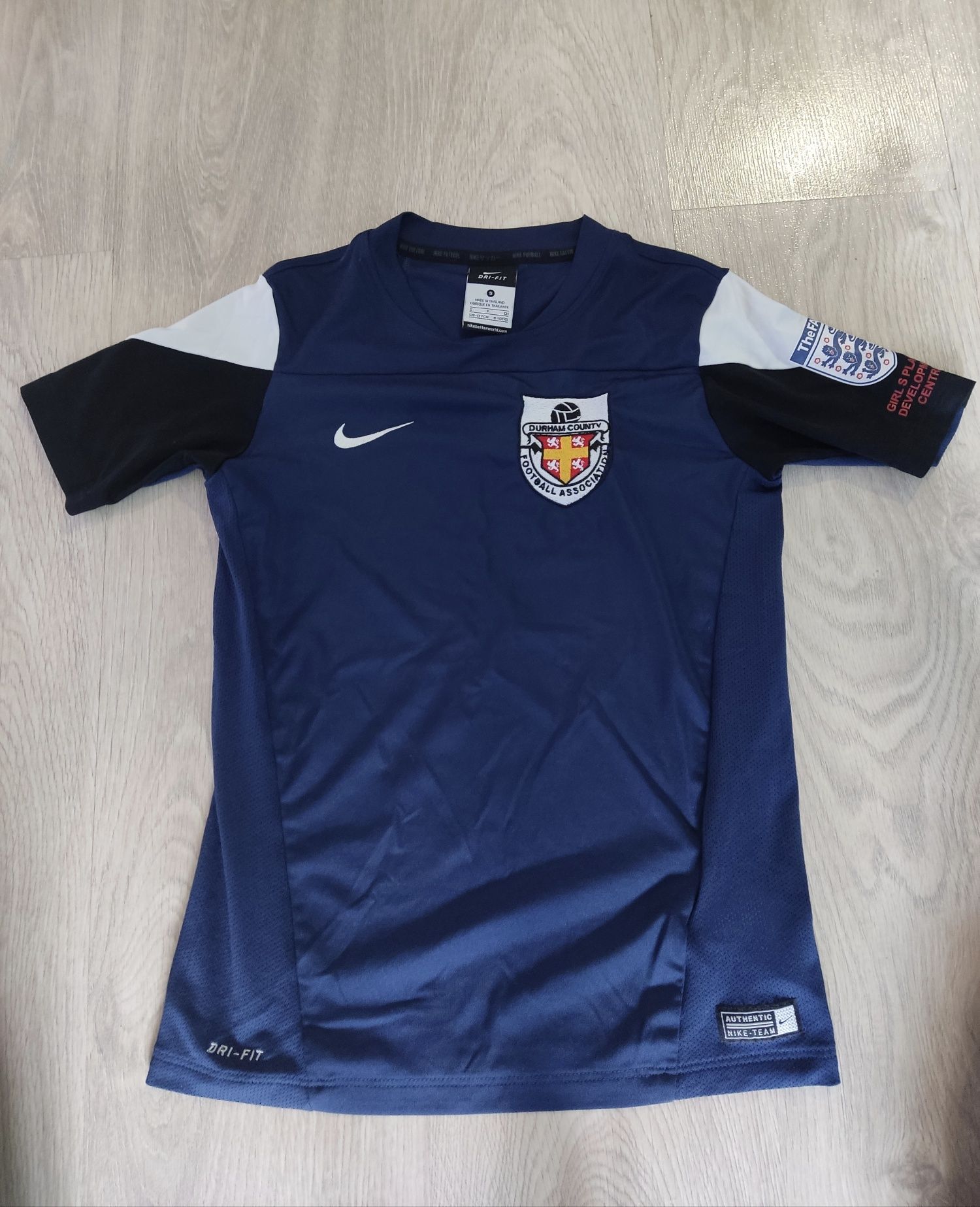 Футболка nike dri-fit