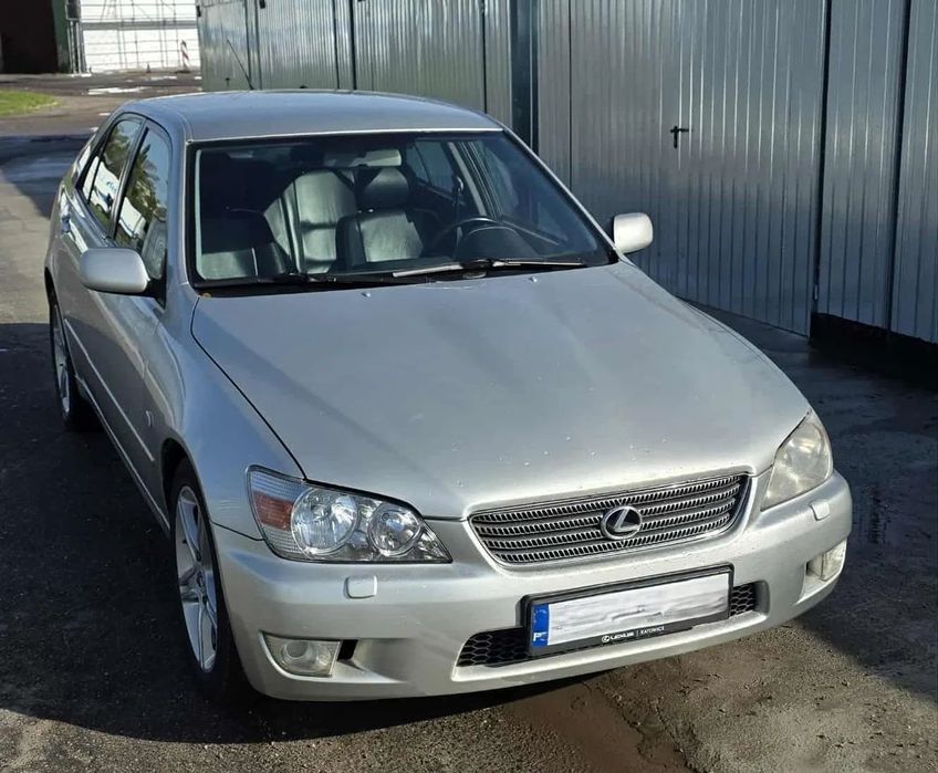 Lexus IS Lexus IS200 1999r 2.0 Automat