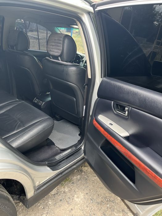 Продам Lexus RX400 h