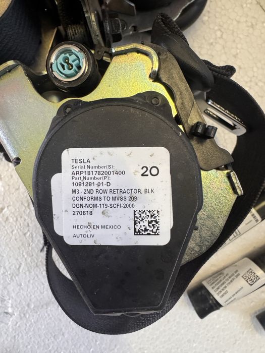 Ремінь безпеки Tesla Model 3 1081279-01-H -F; 1081281-01; 1081255-01-F