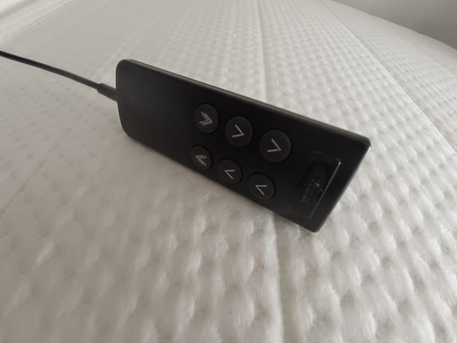 Cama geriátrica articulada ( estrado e colchão incluídos)