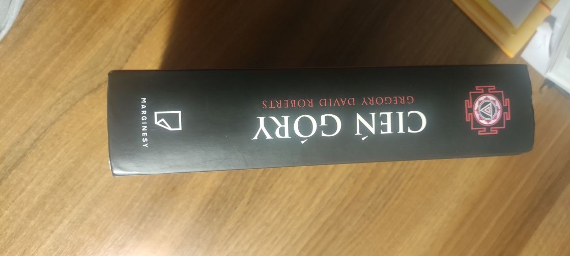 "Cień góry" Gregory David Roberts