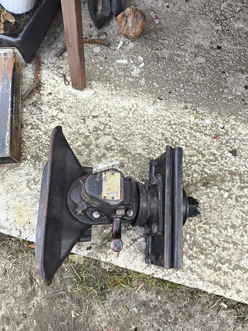 Zaczep automatyczny rockinger, sworzeń 38mm super stan
