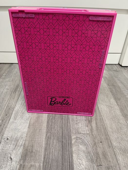 Szafa dla lalki barbie