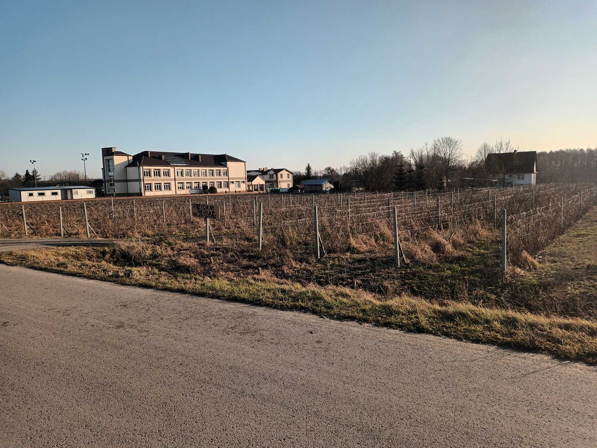 działka budowlana 20a Krupe uzbrojona