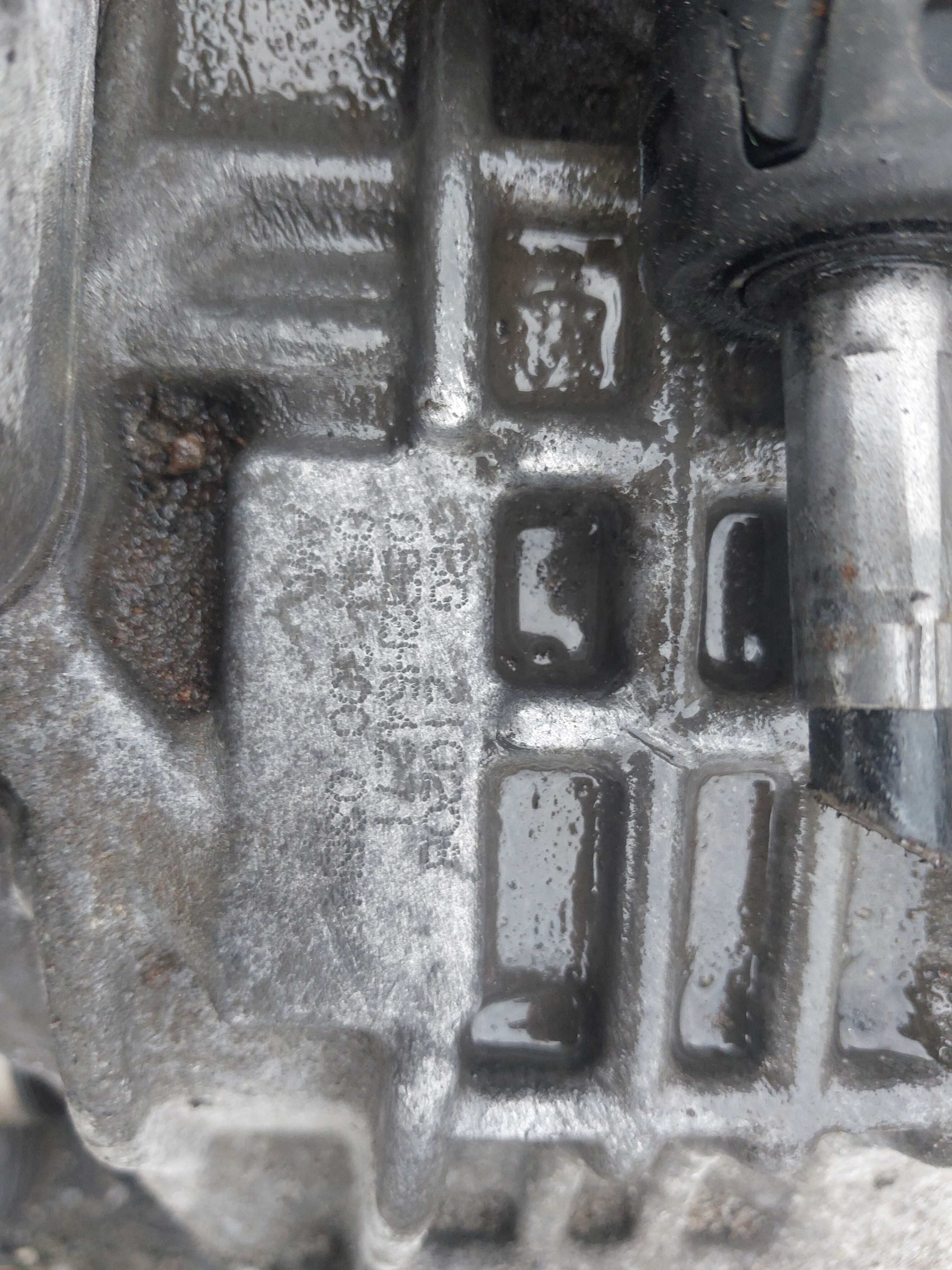 Skrzynia biegow vw tiguan 2.0tdi 4x4  automat  jbg  sprawna