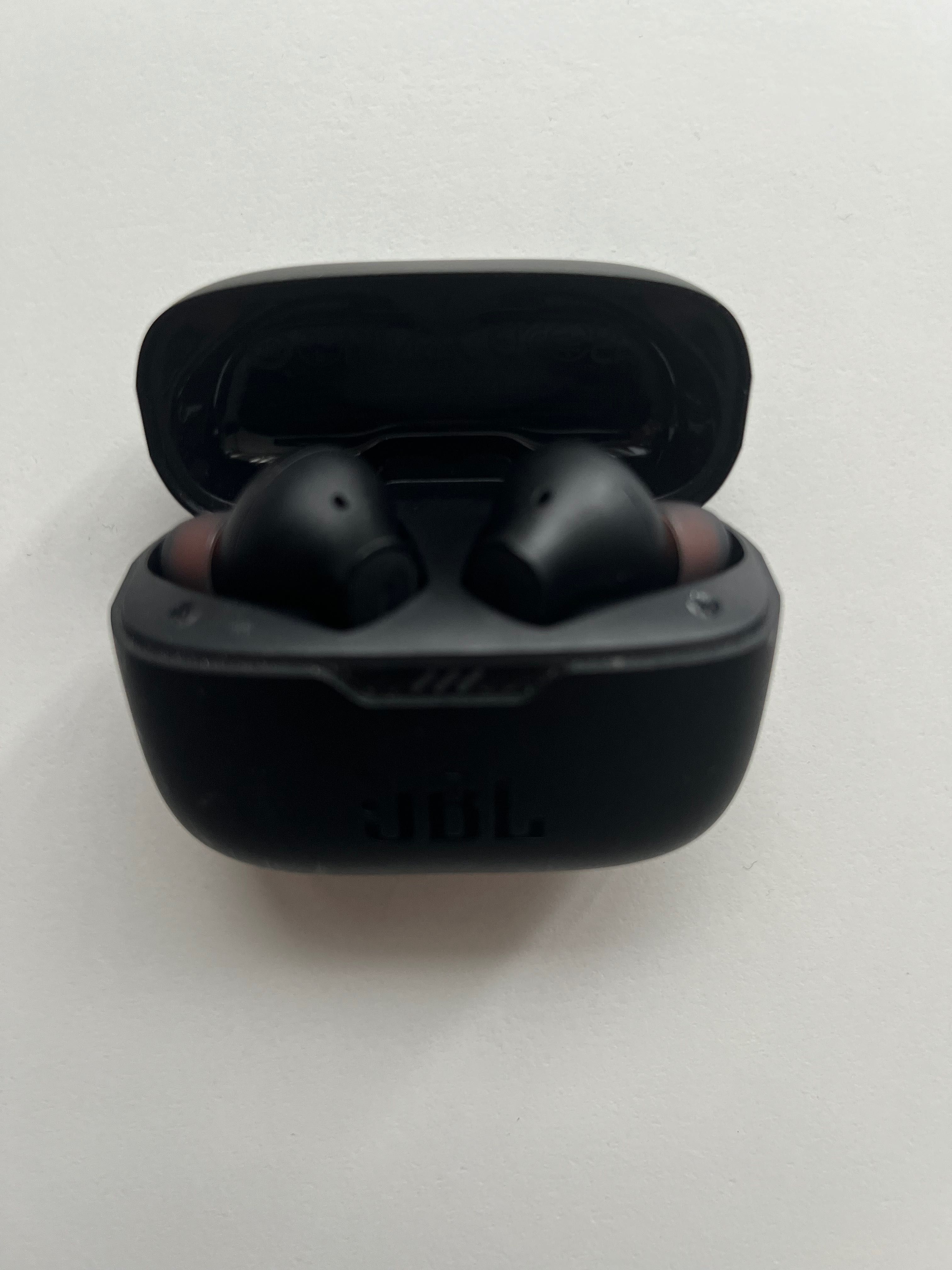 Słuchawki bezprzewodowe JBL TUNE 230NC TWS Dokanałowe Bluetooth