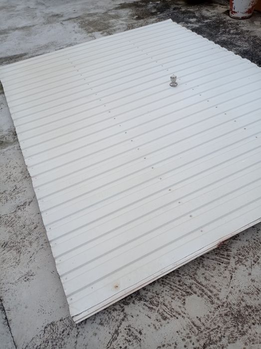 Portão de garagem basculante