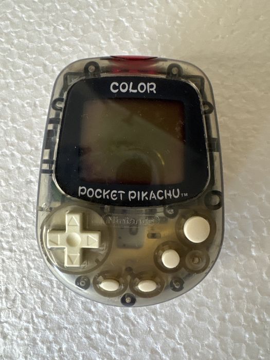Nintendo Pocket Pikachu Color MGP-002 - gra typu Tamagotchi