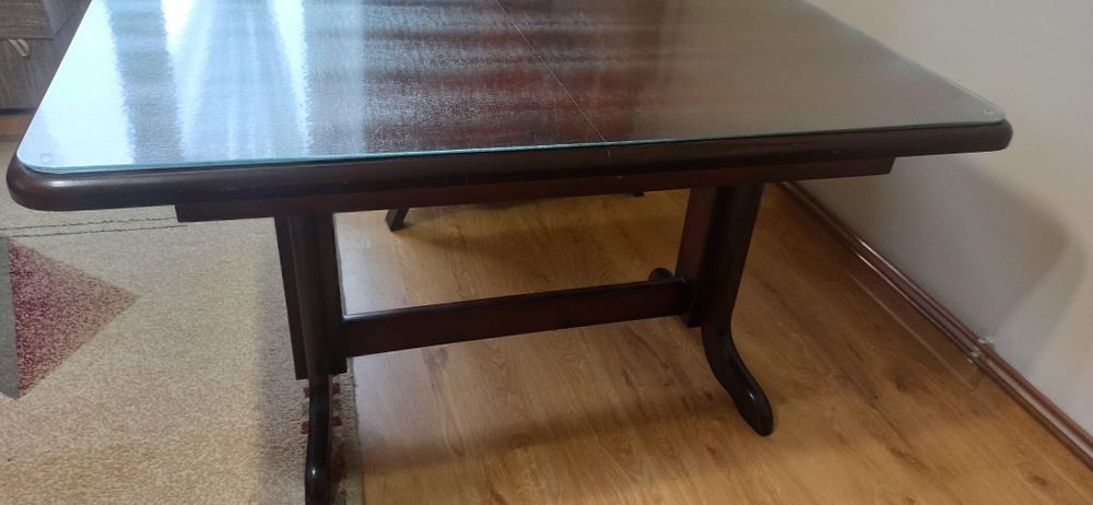 Ława rozkładana wraz z szybą hartowaną