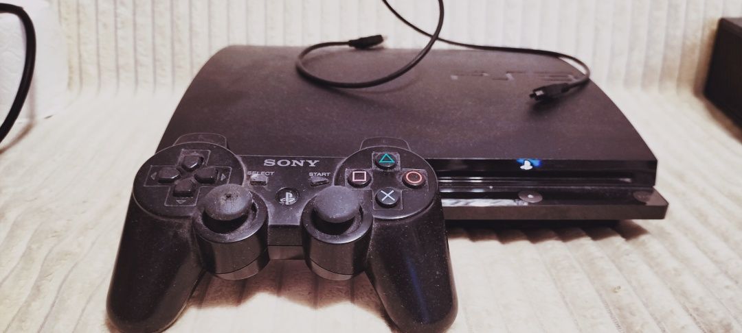 PlayStation 3 slim PS3 konsola z padem i kablem
