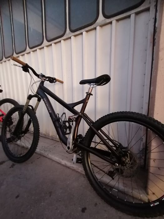 Bicicleta suspensão total Specialized pitch pro btt enduro