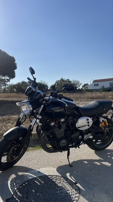 Yamaha XJR 1300