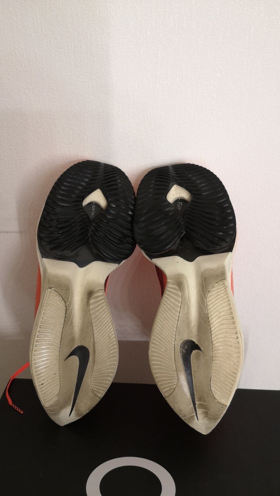 Бігові кросівки Nike zoom Vaporfly (оригінал) декілька пар у наявності
