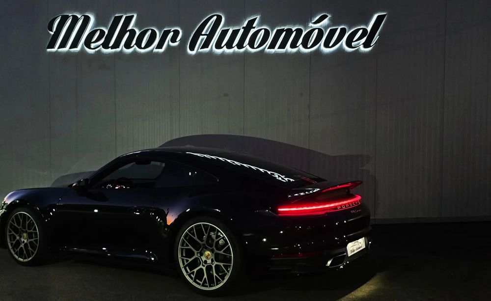 Porsche 911 (992) Carrera PDK