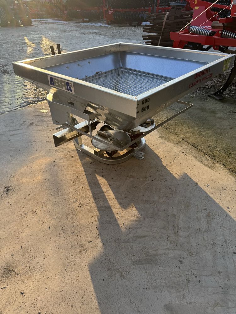 Rozsiewacz nawozów ABRA 600l 800l 1000l OCYNKOWANY RAUCH LANGREN