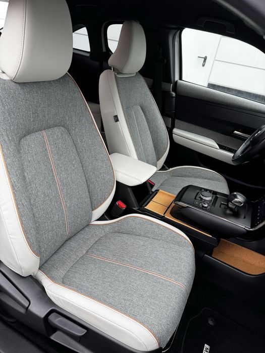 Mazda MX-30 2021 Електромобіль