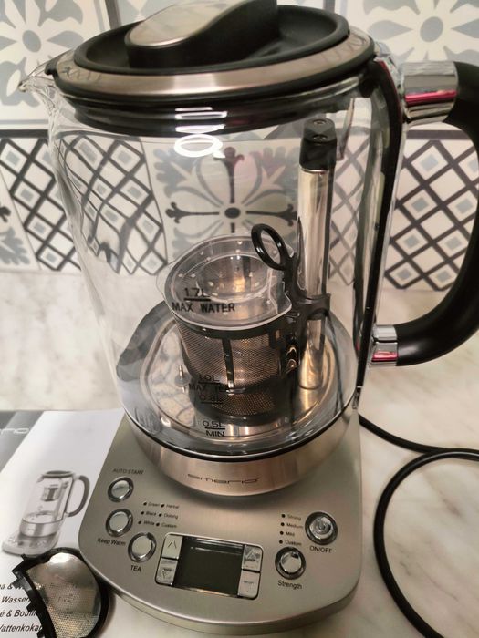 Czajnik elektryczny Emerio WK122248  1,7 l srebrny/szary Powystawowy