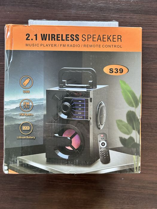 Przenośny głośny Bluetooth z subwooferem LED Radio FM 11W