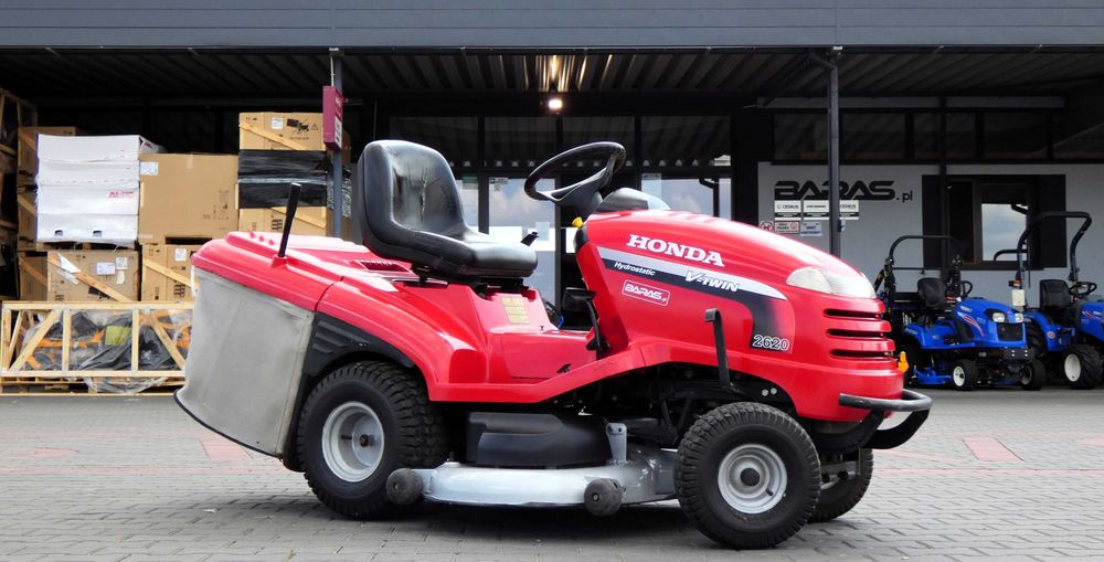 Traktorek kosiarka HONDA 2620 2 Cylindry 122cm (060604.5) - Baras
