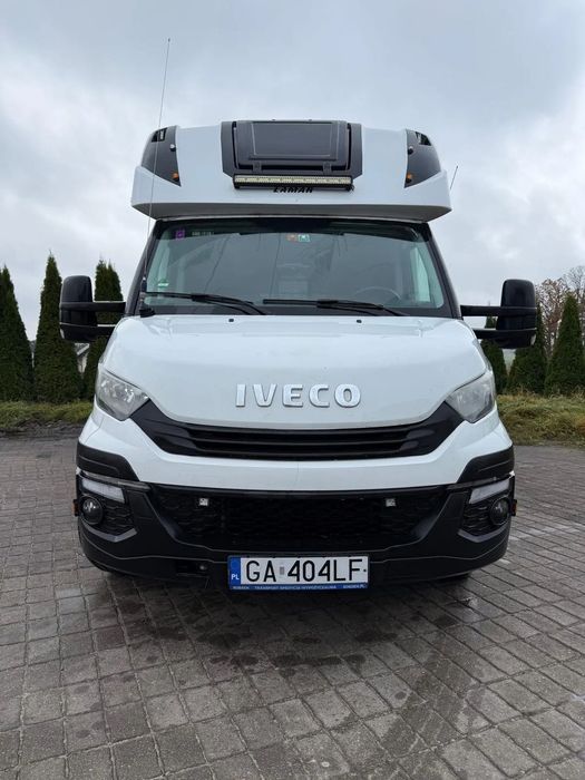 Iveco DAILY  IVECO Plandeka TwinCab