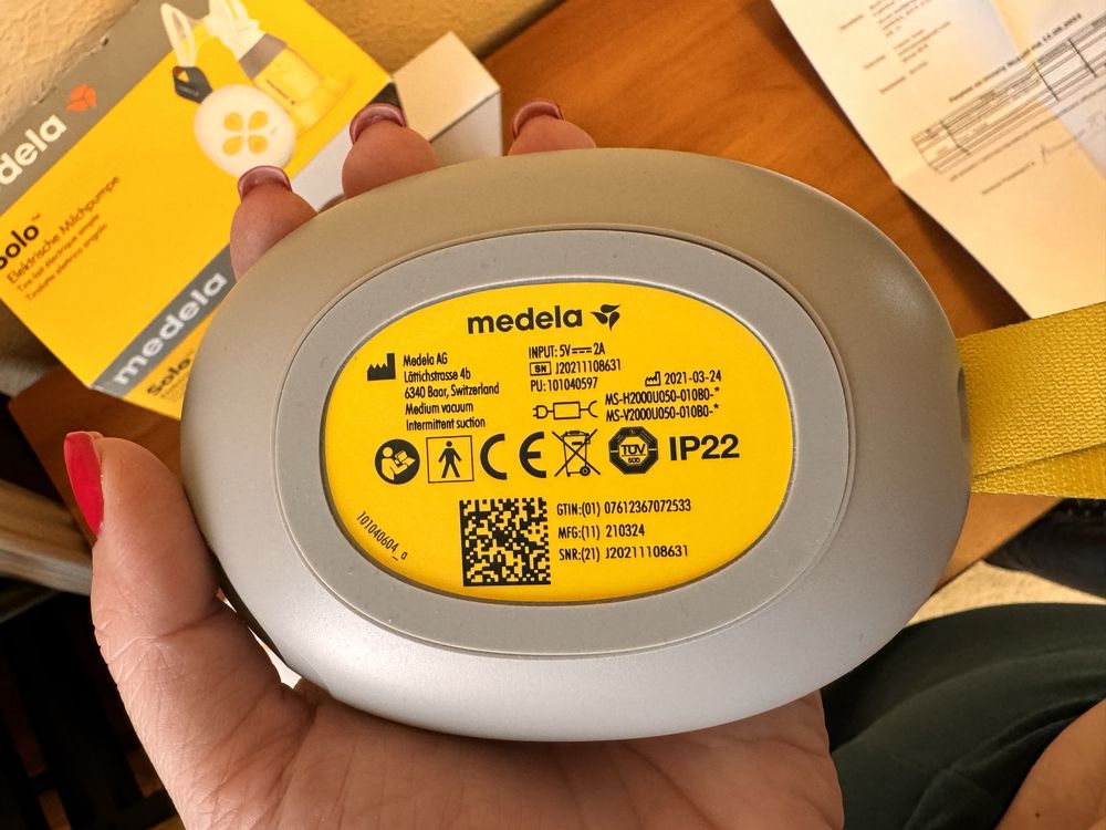 Молокоотсос MEDELA SOLO