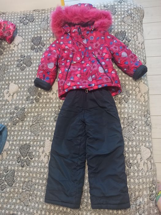Теплий зимовий комбінезон на 4-5 років