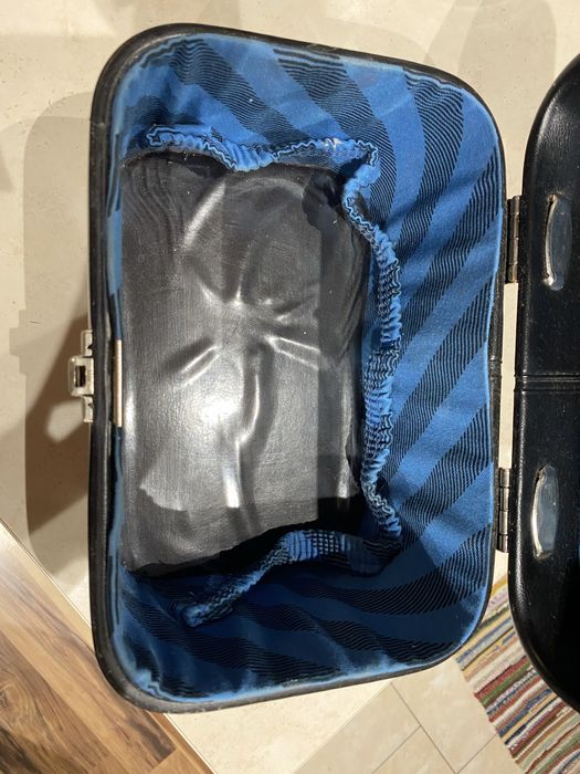 Stary kuferek kosmetyczny kosmetyczka kuferek na biżuterię