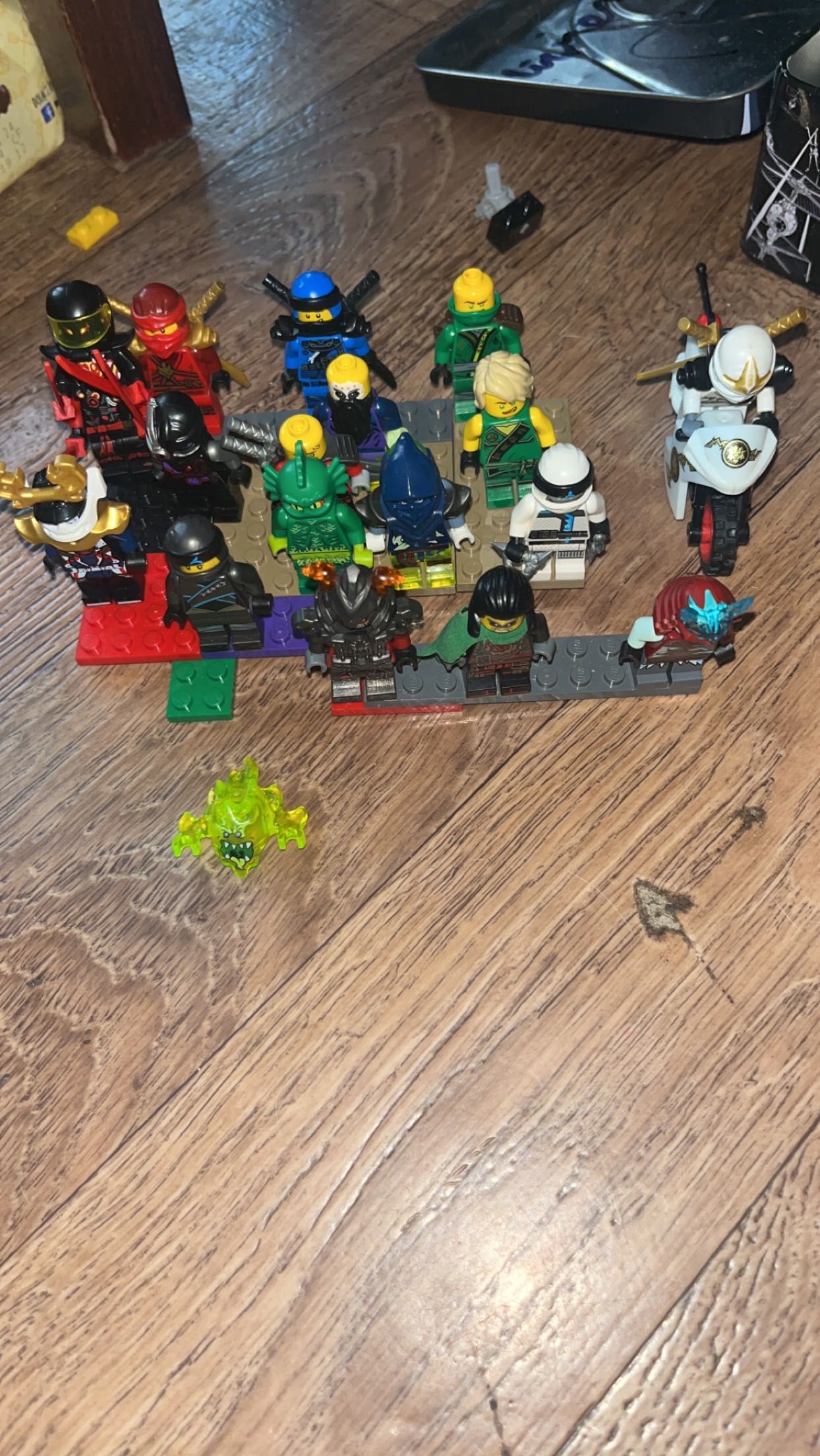 figurki lego ninjago