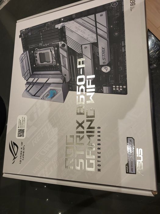 Płyta głowna ASUS ROG STRIX B650-A Gaming  WIFI