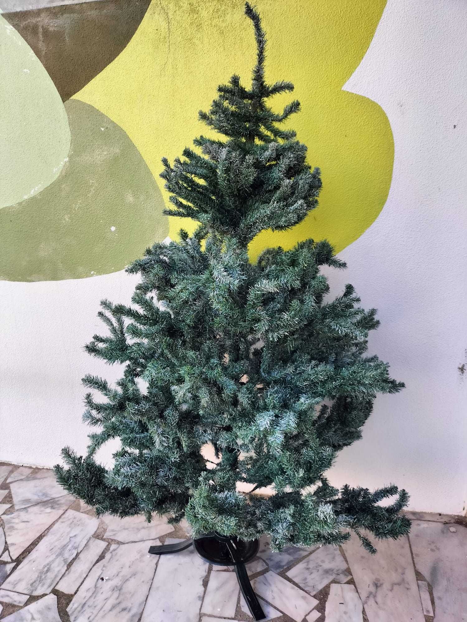 Árvore de Natal Artificial 1,80 m