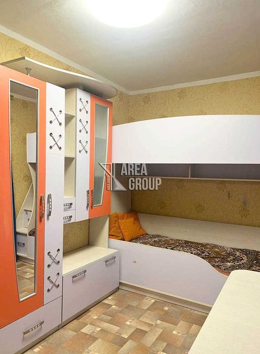 Здається в оренду 2-кімнатна квартира поряд з ринком.