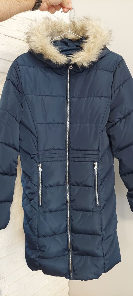 Kurtka zimowa pikowana płaszcz, granatowa z futerkiem pepco r. 164