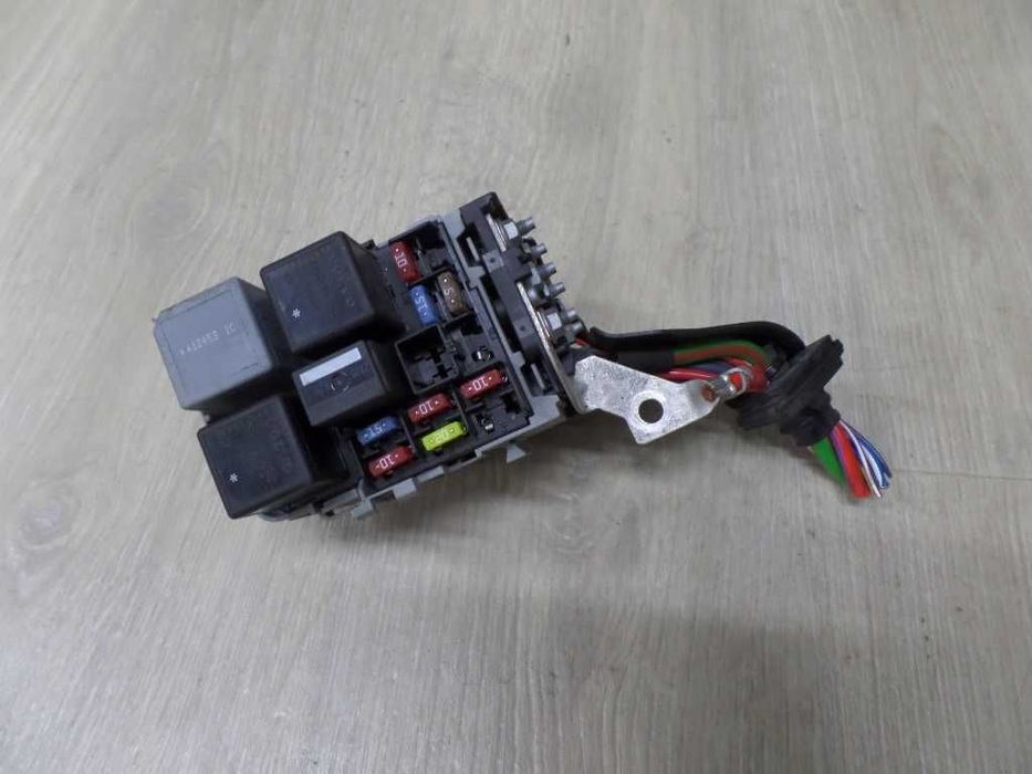 VOLVO S60 II V60 1.6 D D2 10- SKRZYNKA BEZPIECZNIKOW 6G9T-14A481-CA