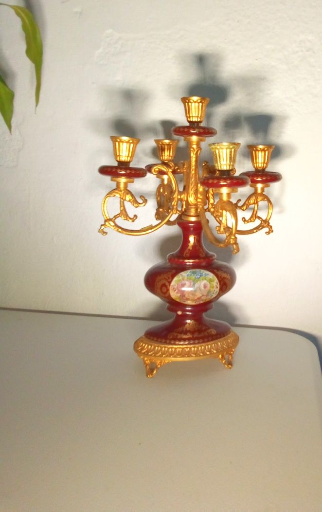 Candelabro ao estilo Sévres