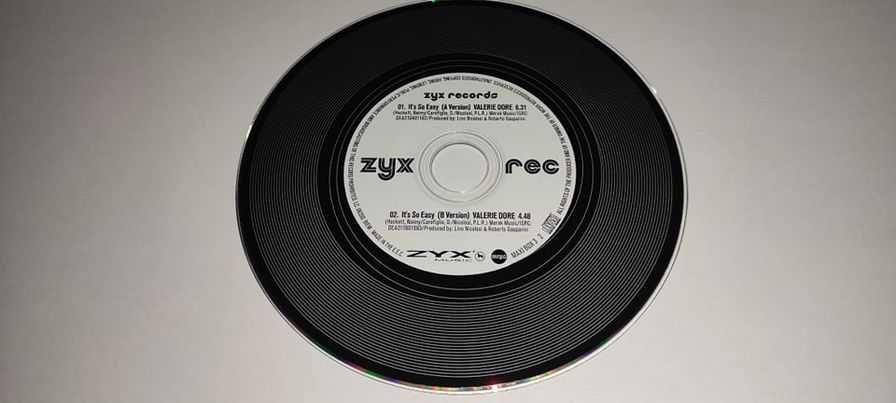 Valerie Dore - It's So Easy (Original Maxi-Singiel CD) ZYX