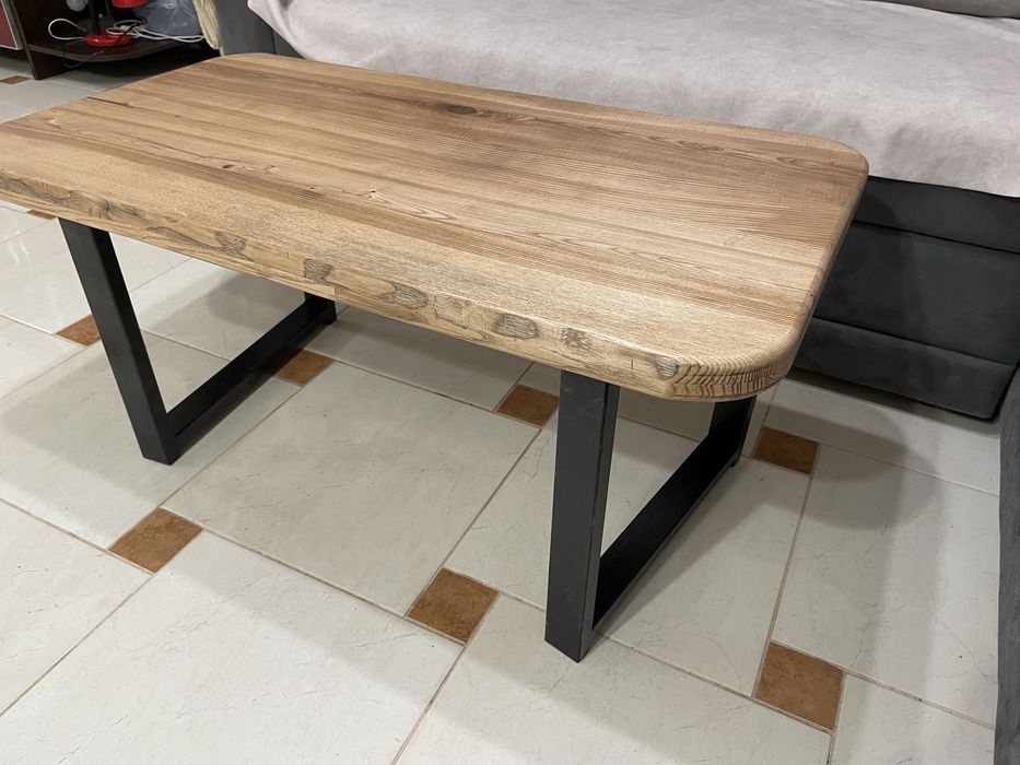 Журнальний столик в стилі лофт / натуральне дерево - металеві ніжки