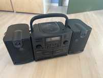 Radiomagnetofon.