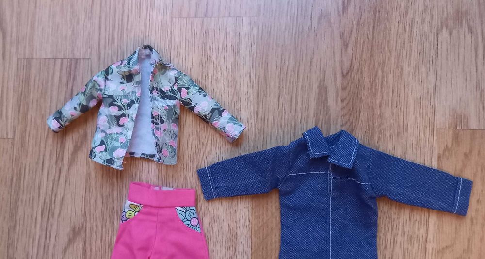 Zestaw ubranek retro dla lalki Barbie