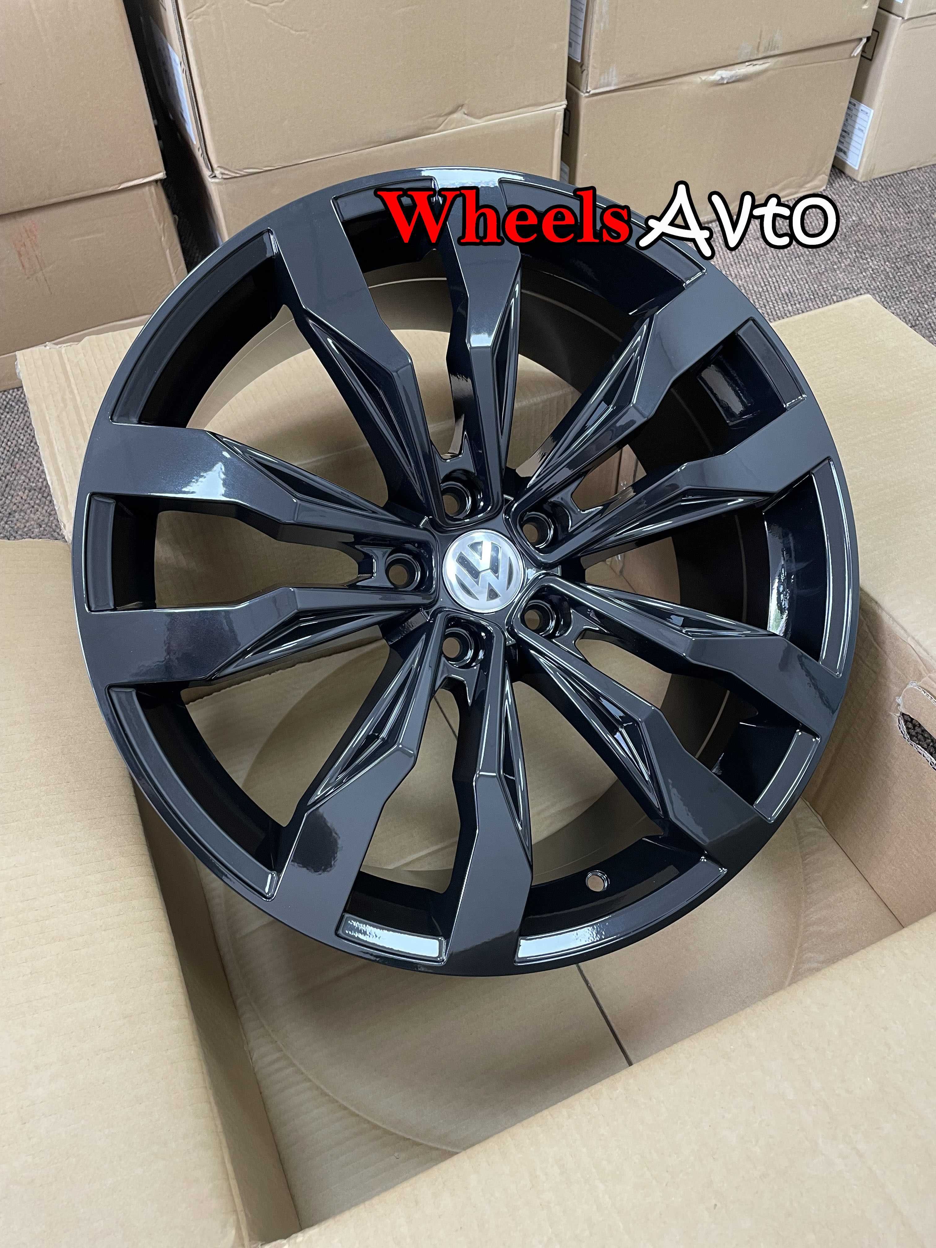 диски R21 5x112 Volkswagen Touareg Tiguan Atlas Audi Q7 чорні suzuka