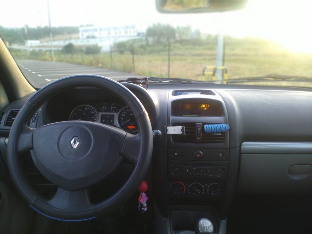 Renault clio usado mas em bom estado