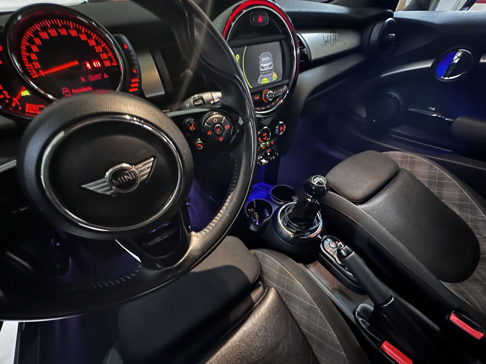 Mini Cooper 1.5D - NACIONAL